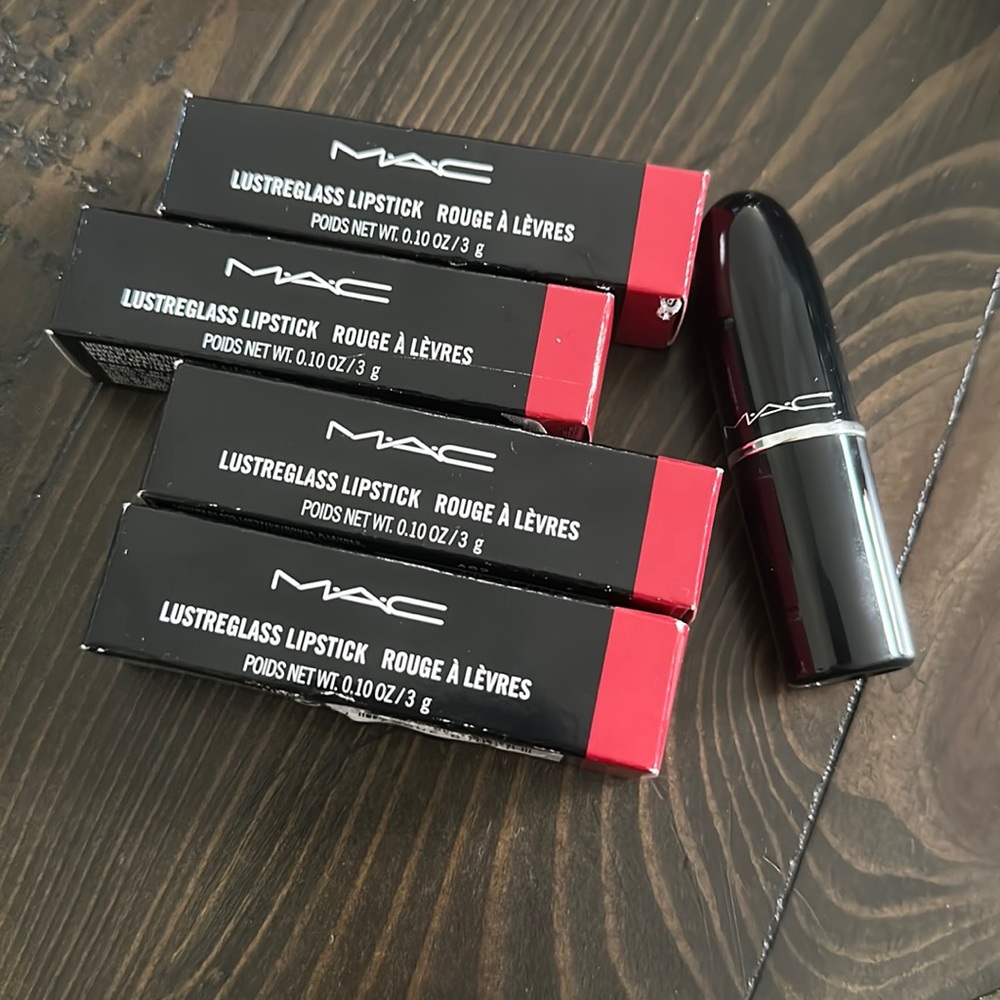 4 Mac lipstick bundle new full size retail $100. - Picture 2 of 3